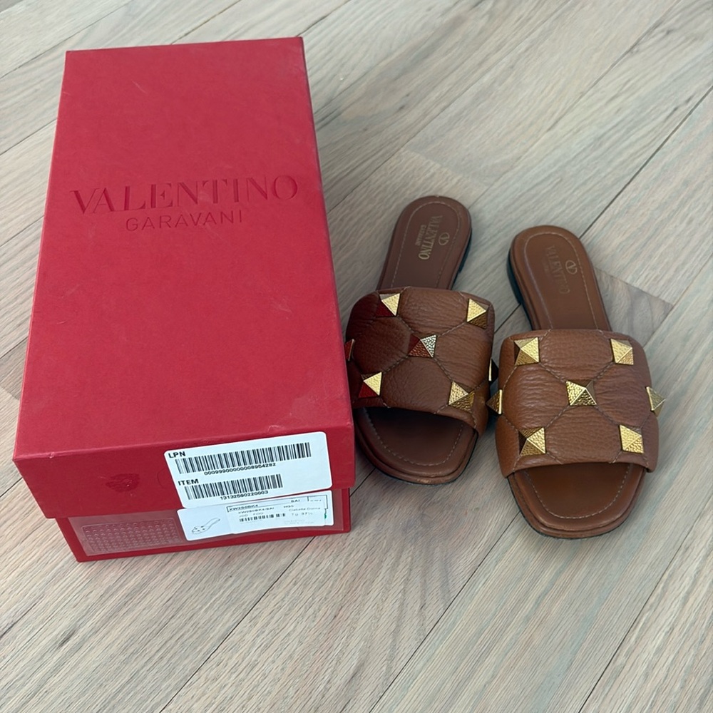 Valentino Sandals. Size 37.5
